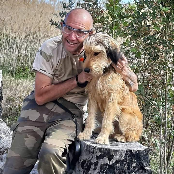 Profil von Jasser